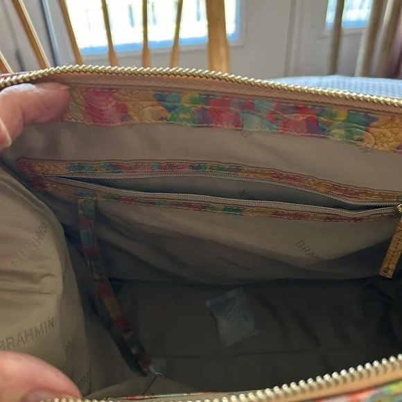 Brahmin -  Saltwater Taffy Bungalow - Great Easter/Spring Purse - Picture 8 of 10